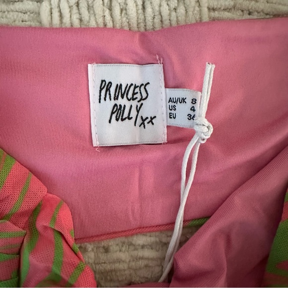 Crossover Halter Top - Picture 5 of 5